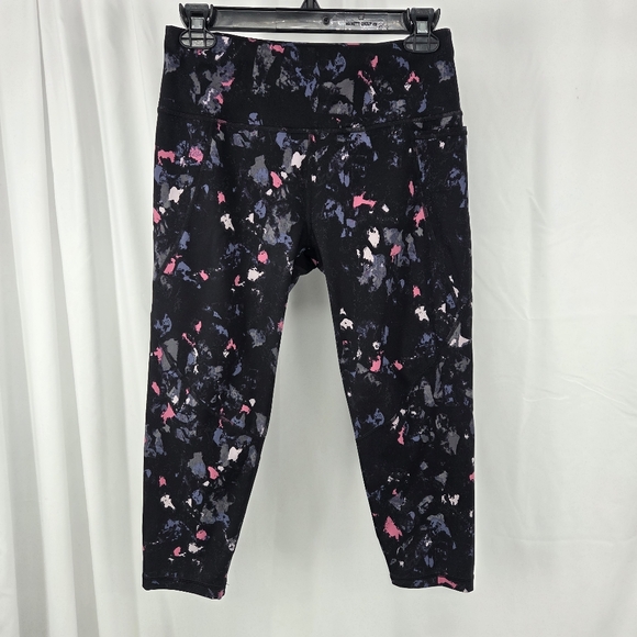 Sweaty Betty Pants - Sweaty Betty Power Crop Black Scattered texture leggings size 6